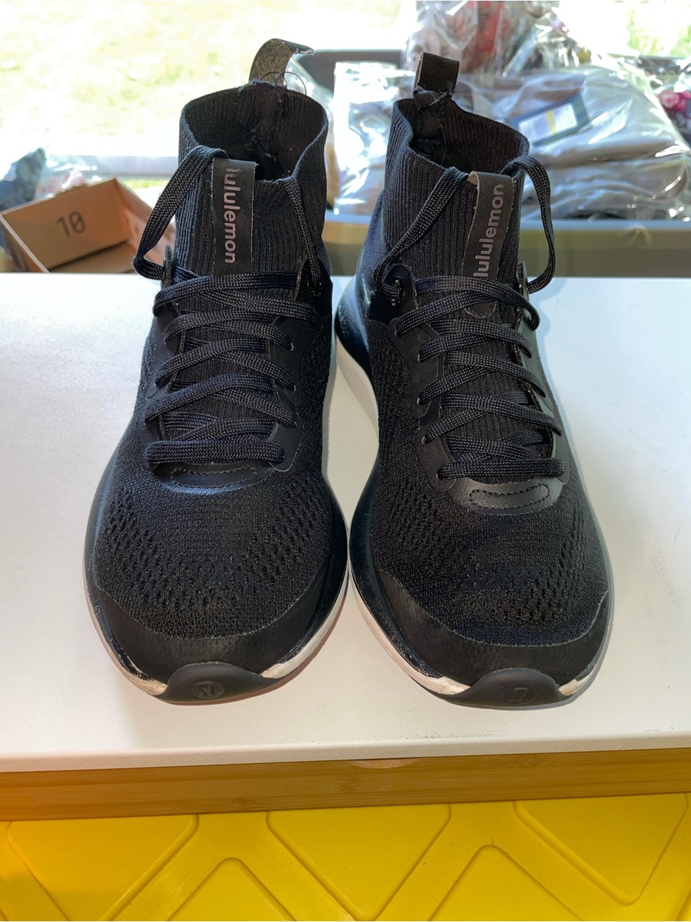 Lululemon Chargefeel Mid Workout Shoes Black Women’s Size 6.5